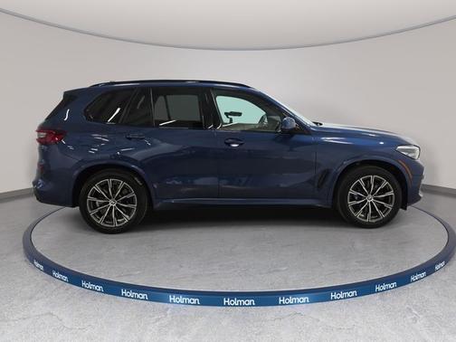 Blue Metallic 2022 BMW X5 M50i
