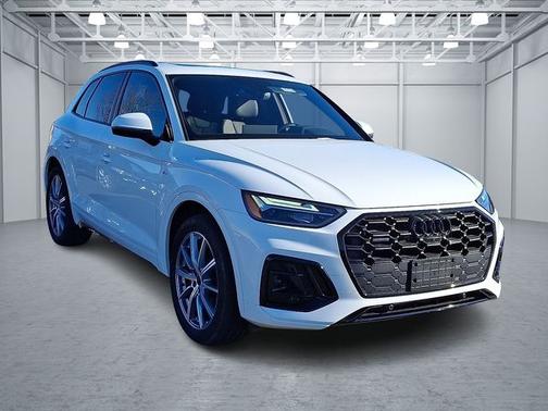 2024 Audi Q5 e 55 Premium Plus