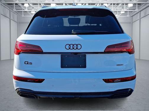 2024 Audi Q5 e 55 Premium Plus