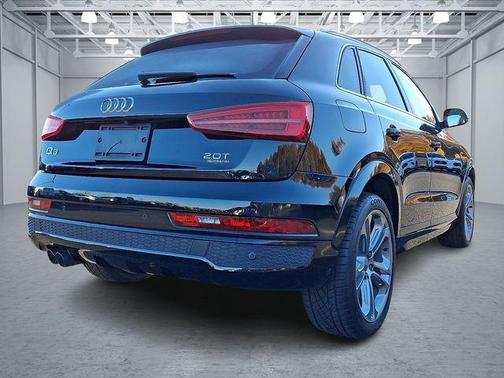 2016 Audi Q3 2.0T Prestige