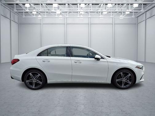 2020 Mercedes-Benz A-Class A 220