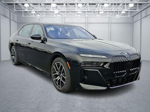 2023 BMW 760 760i xDrive