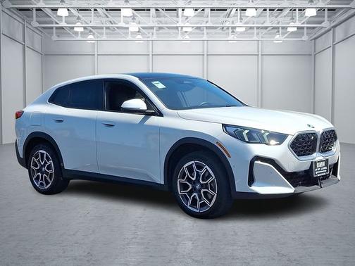 2025 BMW X2 xDrive28i