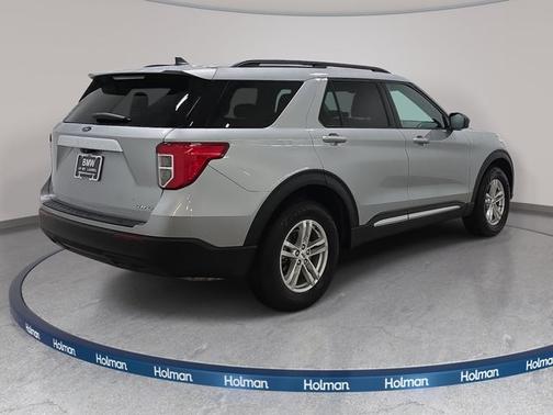 Silver Metallic 2023 Ford Explorer XLT