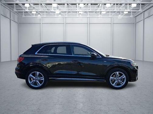 2020 Audi Q3 Prestige S line