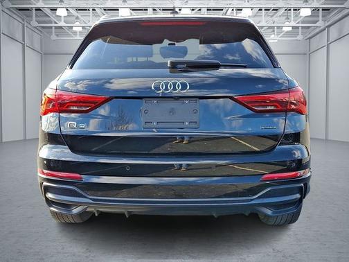 2020 Audi Q3 Prestige S line