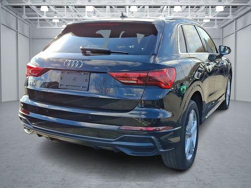 2020 Audi Q3 Prestige S line