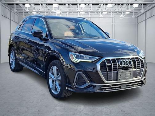 2020 Audi Q3 Prestige S line