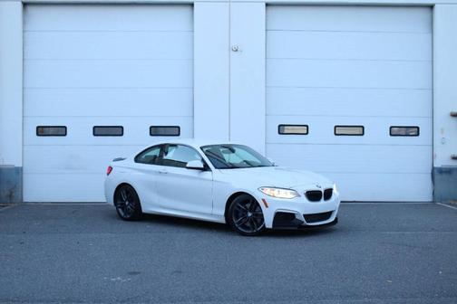 2015 BMW 228 i