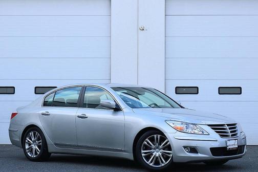 2011 Hyundai Genesis 4.6