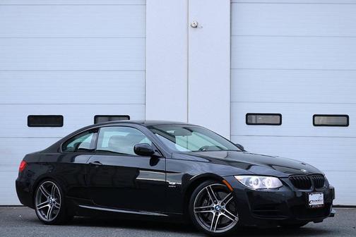 2011 BMW 335 is