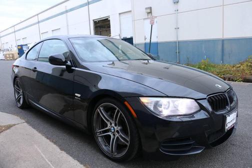 2011 BMW 335 is