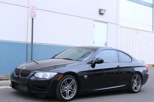 2011 BMW 335 is