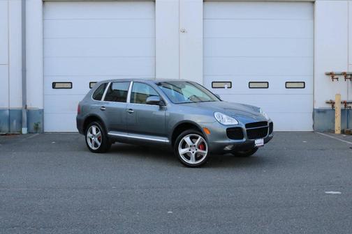 2004 Porsche Cayenne Turbo