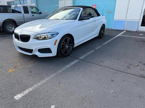 2018 BMW M240 i