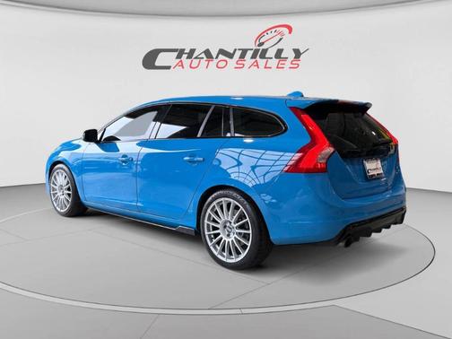 Rebel Blue 2018 Volvo V60 Polestar