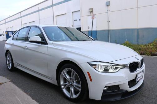 2018 BMW 330 i