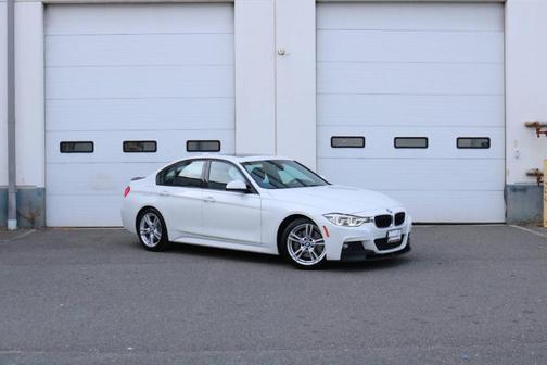 2018 BMW 330 i