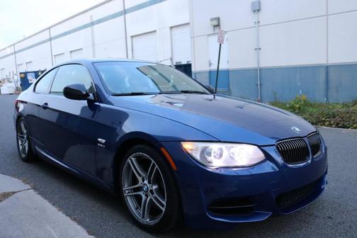 2011 BMW 335 is