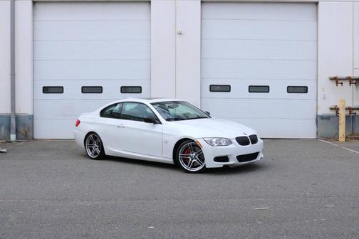 2013 BMW 335 is