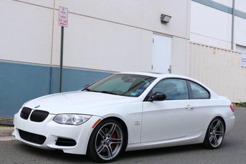 2013 BMW 335 is