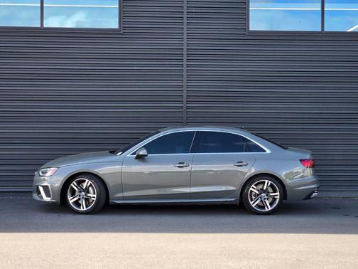 Chronos Gray Metallic 2024 Audi A4 45 S line quattro Premium