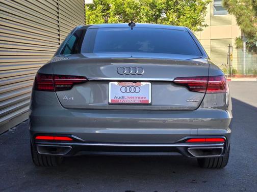 Chronos Gray Metallic 2024 Audi A4 45 S line quattro Premium