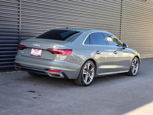 Chronos Gray Metallic 2024 Audi A4 45 S line quattro Premium