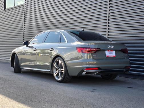Chronos Gray Metallic 2024 Audi A4 45 S line quattro Premium