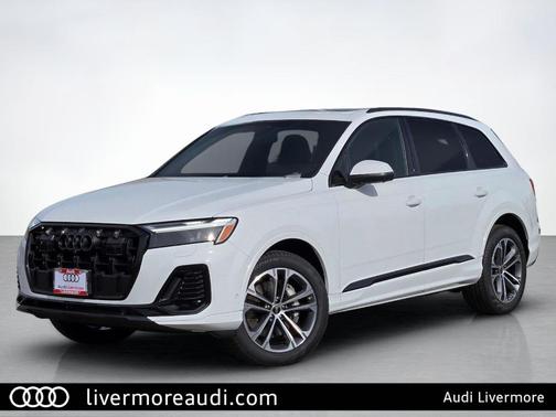 2026 Audi Q7 45 Premium Plus