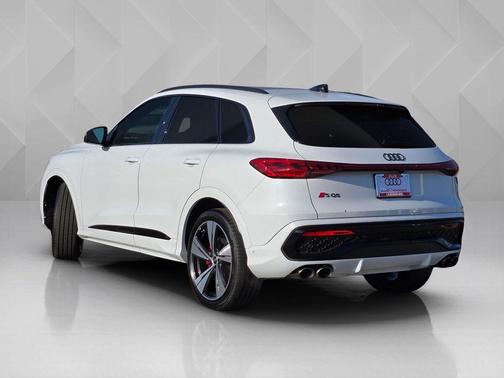 2025 Audi SQ5 3.0T quattro Premium