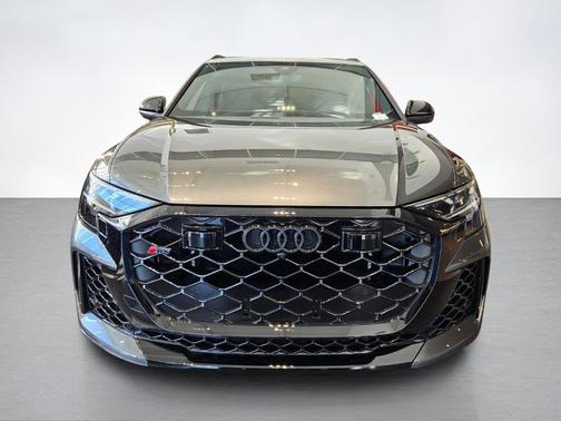 Daytona Gray Pearl 2026 Audi RS Q8 4.0T quattro