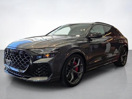 Daytona Gray Pearl 2026 Audi RS Q8 4.0T quattro