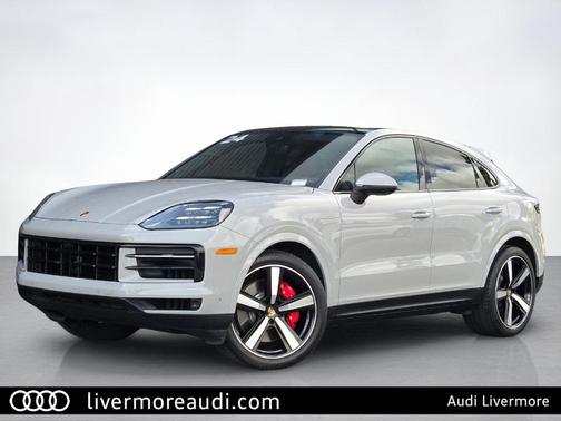 Chalk 2024 Porsche Cayenne S Coupe AWD