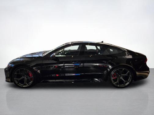 Mythos Black Metallic 2026 Audi RS 7 4.0T quattro performance
