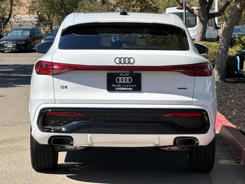 White 2026 Audi Q5 PLUS