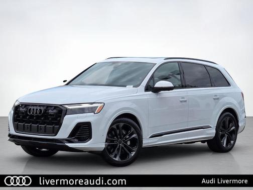 Glacier White Metallic 2026 Audi Q7 55 Premium Plus