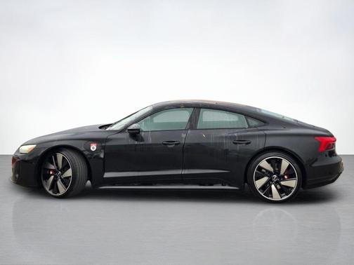 Mythos Black Metallic 2026 Audi S e-tron GT Premium Plus
