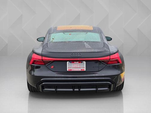 2026 Audi S e-tron GT Premium Plus