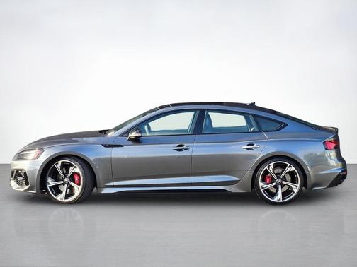 Daytona Gray Pearl Effect 2024 Audi RS 5 2.9T