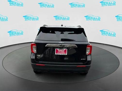 Agate Black Metallic 2022 Ford Explorer XLT