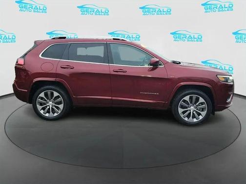 Velvet Red Pearlcoat 2019 Jeep Cherokee Overland