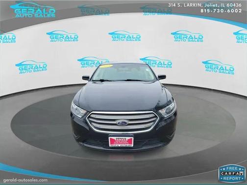 2018 Ford Taurus SE