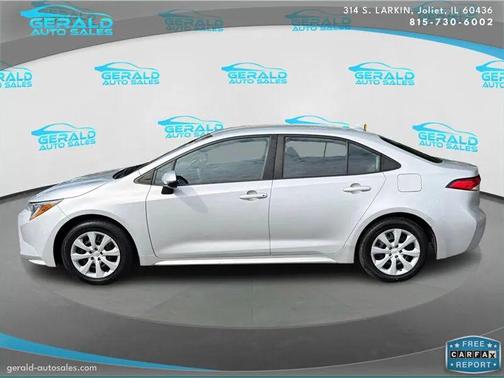 Silver Sky Metallic 2022 Toyota Corolla LE