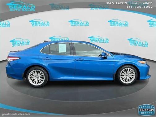 2019 Toyota Camry XLE