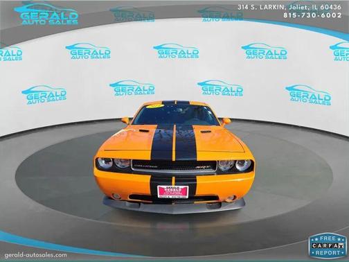 2014 Dodge Challenger SRT8