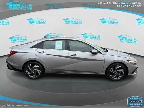 2024 Hyundai ELANTRA Limited