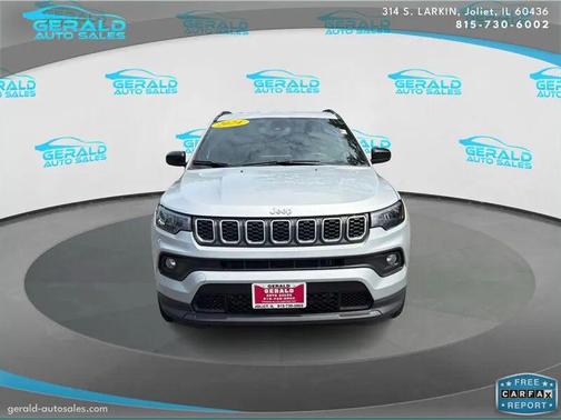 Silver Zynith Clear Coat 2024 Jeep Compass Latitude