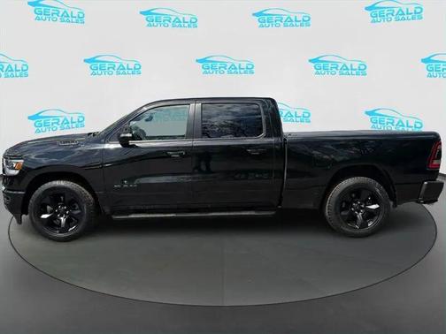 Diamond Black Crystal Pearlcoat 2019 RAM 1500 Big Horn