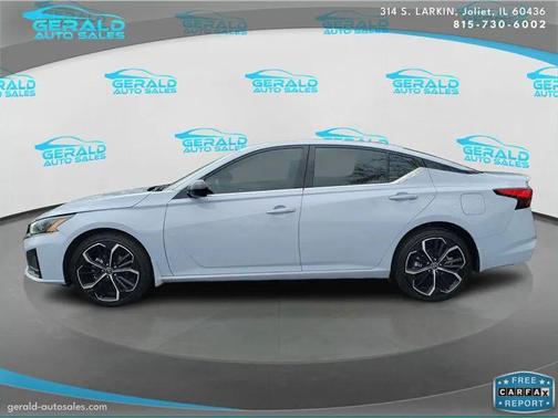 2023 Nissan Altima SR Intelligent AWD